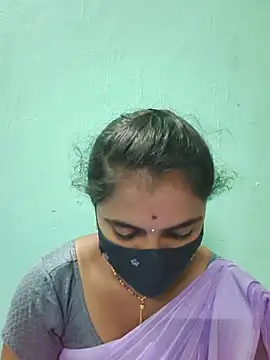 Show modela Silent_Girl_Sahana na web-kameri