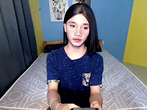Petite_HugeCock Adlı Modelin Web Kamerası Şovu