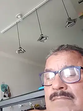 Misterymem63n Webbikameraesitys