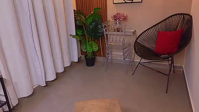 Kenya--Buhle Show Webcam