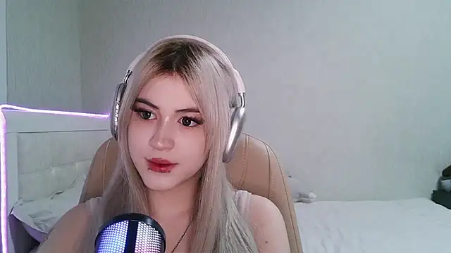 Chat +18 de lettiegray ao vivo