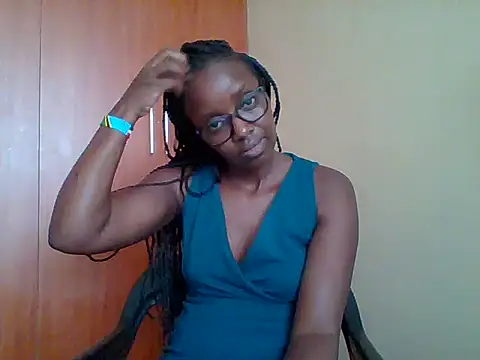 sexy_darleen23 Adlı Modelin Canlı XXX Sohbeti