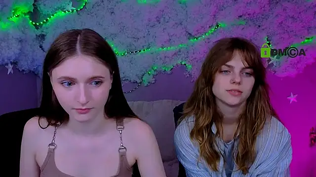 XXX chat uživo modela nekky_mouse