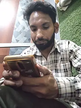 Akki-101 Webcam show