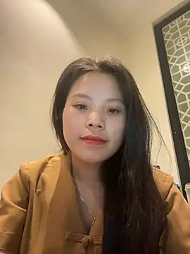 Bella_7777のウェブカメラショー