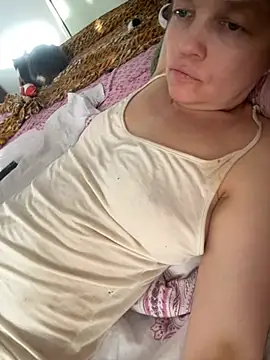 Suzanelen Live XXX chat