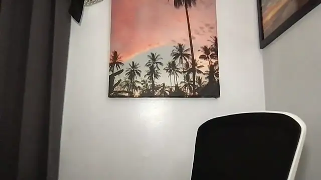 Sala de chat en directo de SattivvaXXX
