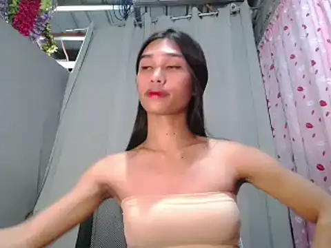 katrina_bigcock69's Webcam Show