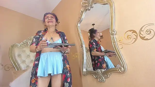 Czat XXX na żywo – Celeste_Baker_