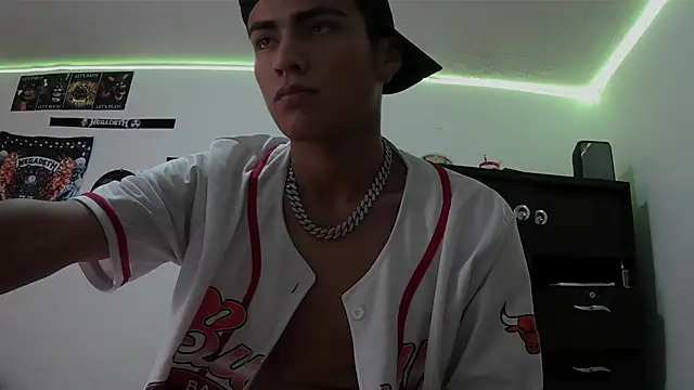 Fenix_hardcock ওয়েবক্যাম শো