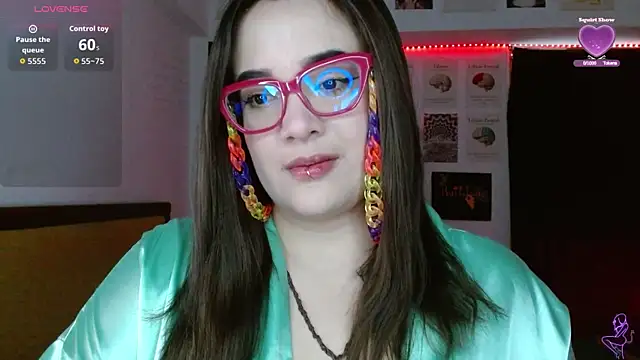 Nova-Satela Live XXX Chat