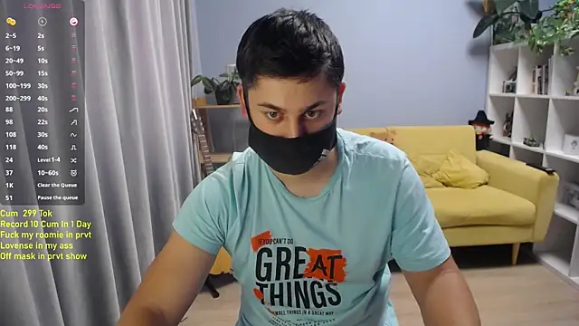 Tomguys Adlı Modelin Web Kamerası Şovu