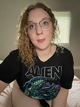 EmmieRae's Live XXX Chat