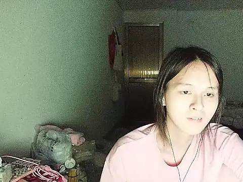 RebelAura Pertunjukan Webcam