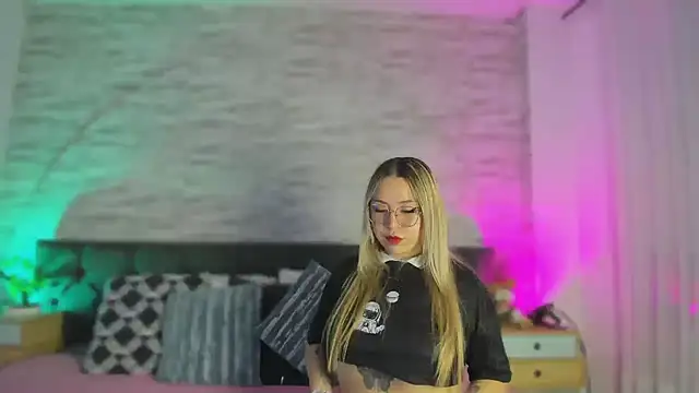 Živý XXX chat Rachel_Quenby