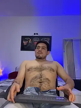 williamsmiiths16n Live XXX chat