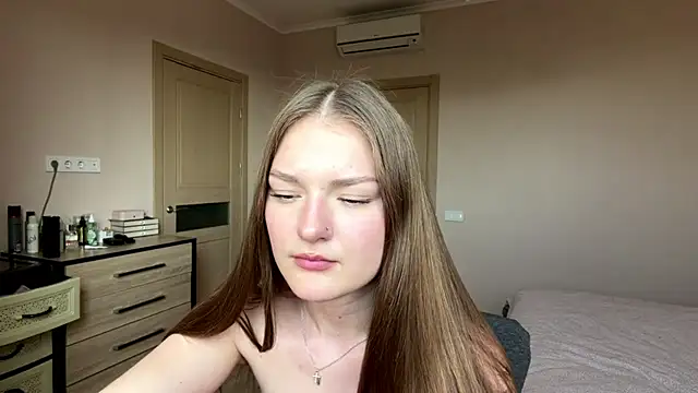 Milayouknow Live XXX-chat