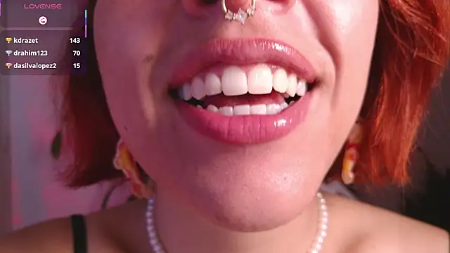 Онлайн чат XXX bri_von_dhara__