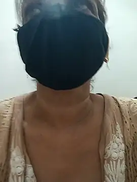 Chat +18 de risky_women ao vivo