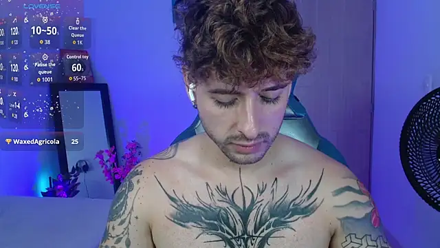 Ares_blue's Live XXX Chat