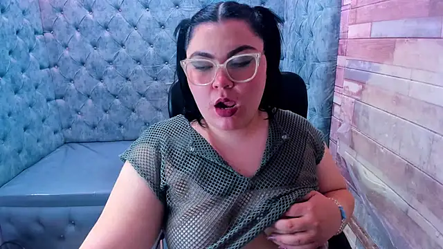 Chat XXX en directo de Sweet_Nova_