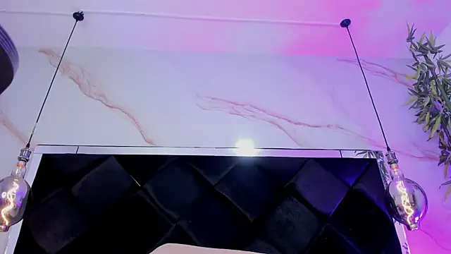 Chat XXX ao vivo de Ibbie_drastic