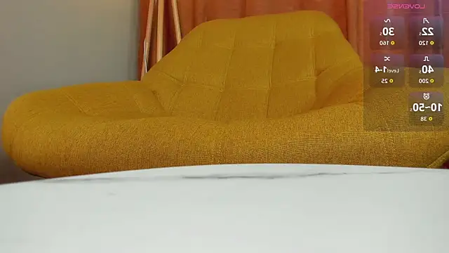 LeyaBloom's Webcam Show