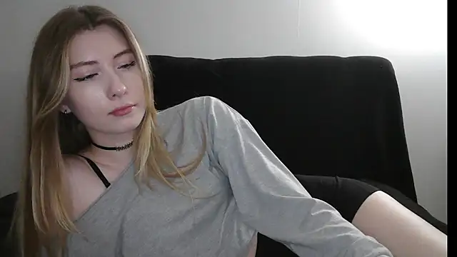ErikaShyy: απευθείας συνομιλία ΧΧΧ