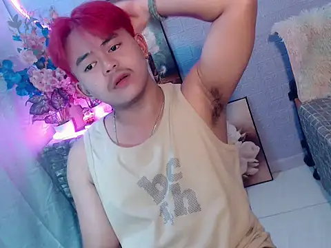 Show modela Bigboy_Hiro na web-kameri