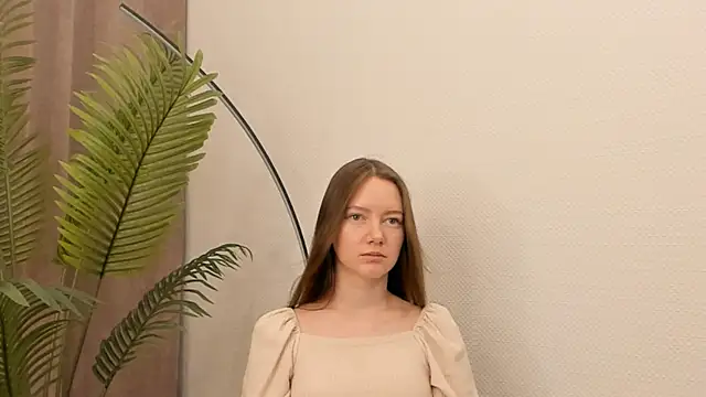LigiaZiems Show in webcam