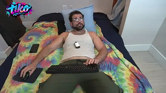 Zander823 webkamerás műsora