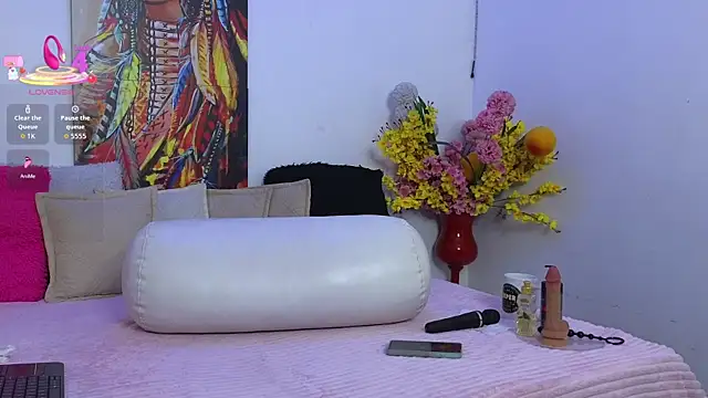 MssKarla Show in webcam