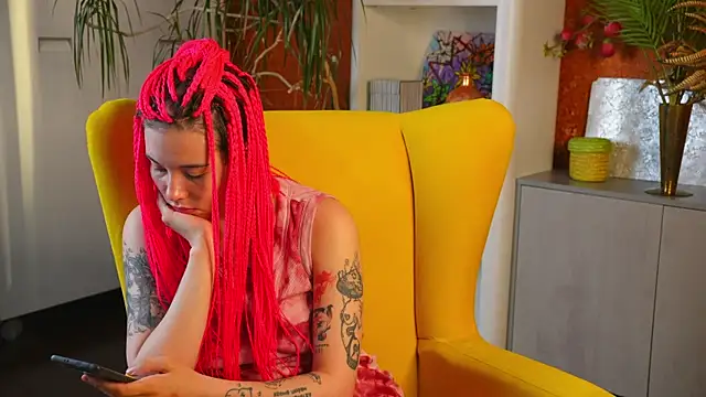 ArceliaTello Adlı Modelin Canlı XXX Sohbeti