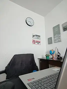 Queen_linda1 – Naživo XXX chat