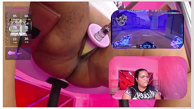 MhiaRey's Webcam Show