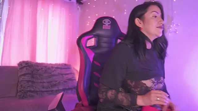 Chatroom XXX en direct de Madison_Mayer