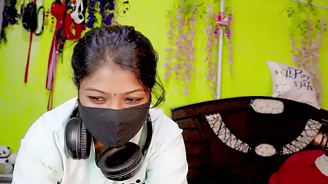 sexyhoney27's Live XXX Chat