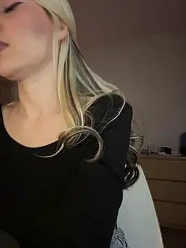 xDinnax's Live XXX Chat