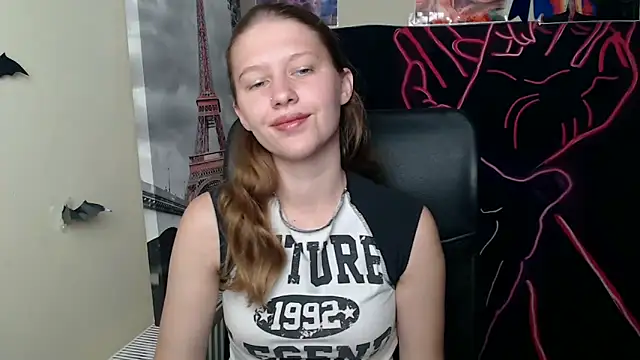 StellaCRL's Live XXX Chat