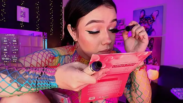 aria_bloomer – Naživo chatovacia miestnosť