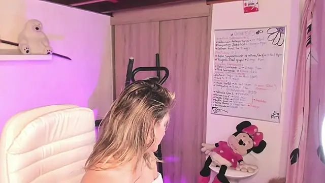 Nataliia_09のライブXXXチャット