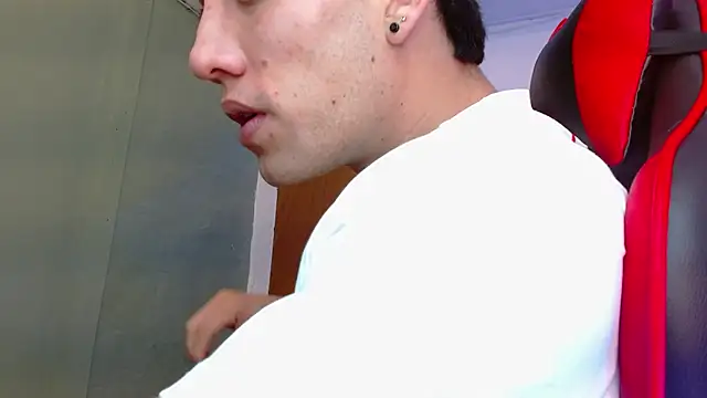 alexgiraldo__'s Live XXX Chat