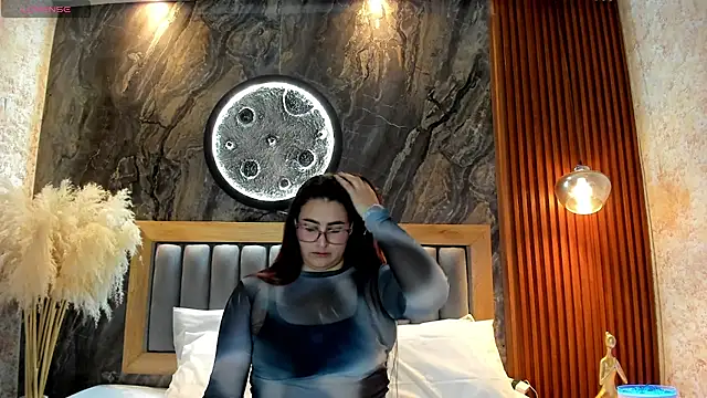 BellaPeers_ Chat XXX in diretta