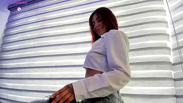 melanie_roux__ Adlı Modelin Canlı XXX Sohbeti