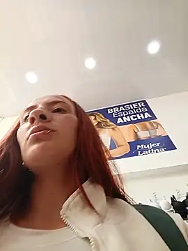 Samyra_Biker12's Webcam Show