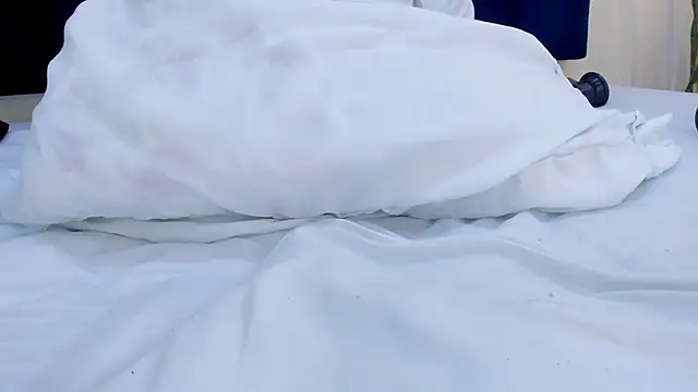 mayaevansmg élő XXX-chatje