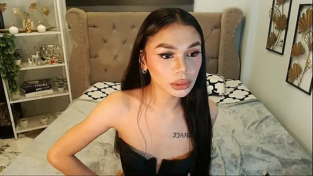 Asha_McConnell69 Show Webcam