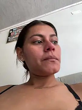RachelWeisz_ Chat XXX in diretta