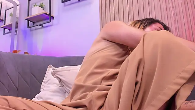 XXX chat uživo modela TomLondon_