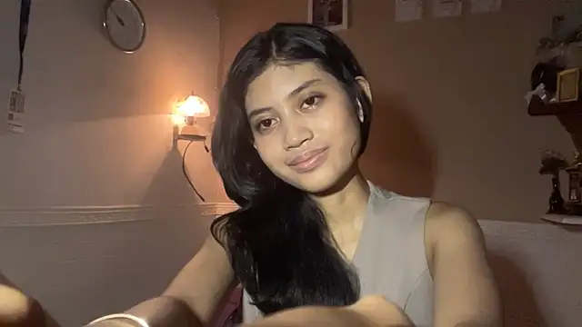 AllisonLundrigan live-chat rom